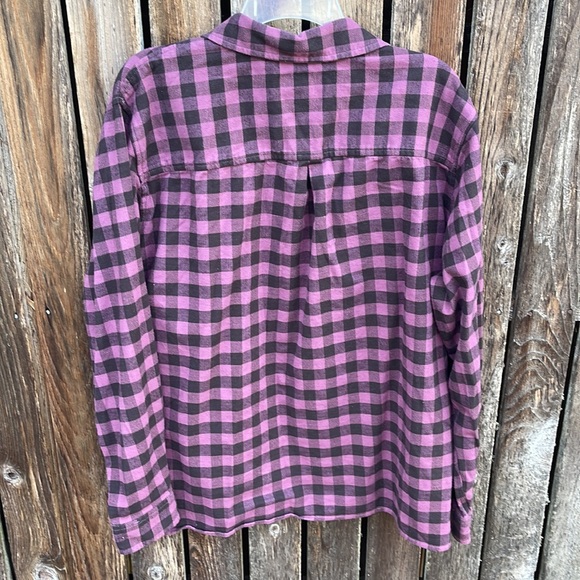Carhartt XXL Plaid Shirt Loose Fit Rugged Flex Purple Black Long Sleeve Ladies - Picture 6 of 6